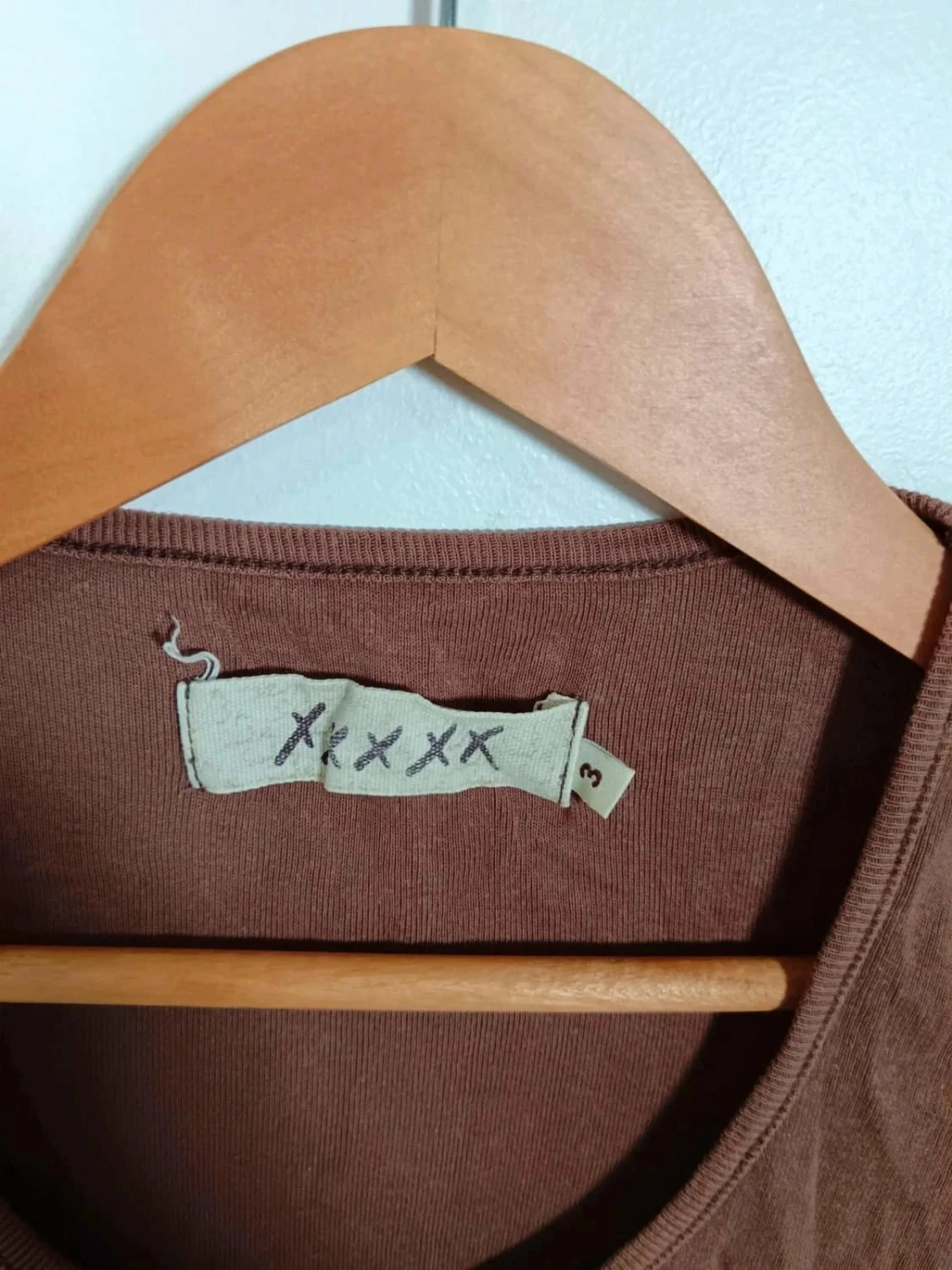 C18 brown XXXXX tank top size 3 – photo 3